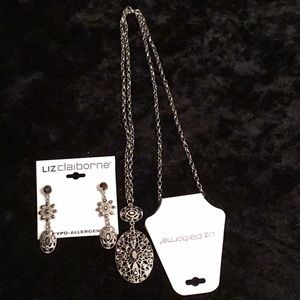 Silver plated hypo-allergenic necklace & earrings